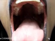 At a Giantess' Mercy 15/16