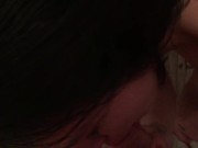 MOGLIE SI MASTURBA LUI LA SCOPA E GLI SBORRA IN BOCCA 5/16