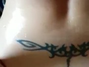 ladymuffin si masturba in doccia e poi tommy a canaglia se la scopa 12/16