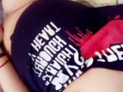 Masturbándome en casa de mi amiga 10/16