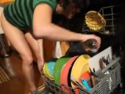 Washing dishes in her pee 14/16