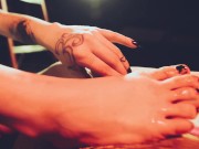 Teasin with my tootsies: Crossdressing Foot job from tattooed goth girl 15/16