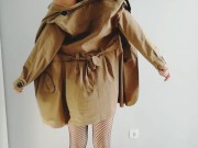 She paid young stud to play with her while she chilling 4/16