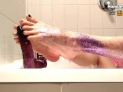 HandJoy * Goddess Hira, Footjob to 2 dildos at the same time in the bathtub 8/16