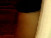 Gode così tanto mentre lo succhio in stazione che sborra appena mi scopa! 13/16