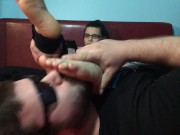 Sniffing Kiora’s Stinky Soles 4/16