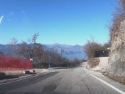 Teenager con corpo perfetto scopa sulla panchina in pubblico - LustTaste 1/16