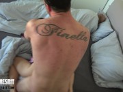 Während mein Mann schläft,ficke ich seinen Bruder 13/16