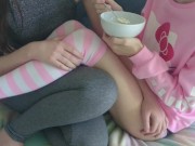 saying hi! have breakfast with us! || cute little vlog 11/16