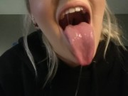 long tongue drool porn 10/16