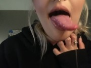 long tongue drool porn 13/16