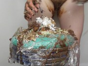 CRUSHING ICE CREAM CONES IN HEELS & BIG ASS CAKE SITTING 12/16