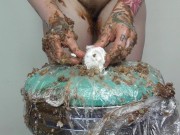 CRUSHING ICE CREAM CONES IN HEELS & BIG ASS CAKE SITTING 14/16