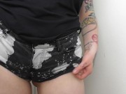 SEXY TATTOOED CHICK W/ FAT ASS IN GIVES JERK OFF INSTRUCTIONS JOI 6/16