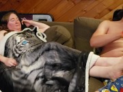 Long, sensual footrub brings her to a new kind of climax! 1/16