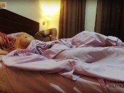 Chapter 4: Me despierta el padre de mi amiga con ganas de follar. HD 1/16