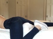 PILLOW HUMPING IN HER TIGHT JEANS 10/16