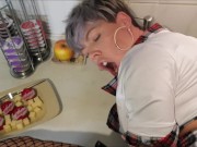 Langweilige Halloween Party-da fick ich lieber! 16/16