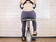 My Work Out on Exercise Bike in Yoga Pants Ass View | Era 4/16