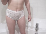 wets herself in the bath - pee desperation 13/16