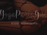 Jong koppel gebruikt speeltjes in nat kutje en anaal, squirten en neuken 1/16