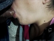 je suce mon propriétaire pour ne pas payer le loyer ce mois-ci