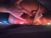 Маленькая шлюшка играет со своей попой на Рождество 14/16