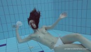 Bed sex water - Hot czech girl gets naked in water roxalana cheh