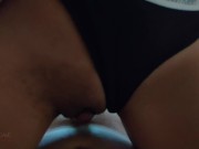 delgada con culo perfecto leggins de yoga y calcetines es cogida 16/16