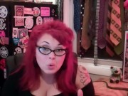 How to Make a Dental Dam for Rimming or Eating Out 14/16