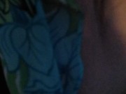 En público agarrando tetas pequeñas en la calle 14/16