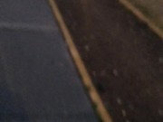 En público agarrando tetas pequeñas en la calle 8/16