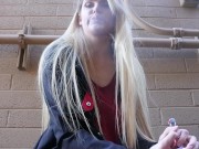Get to Know Erin Evelyn Smoke Sesh