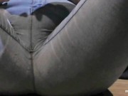 Gamer girl desperate to pee in jeans! 8/16