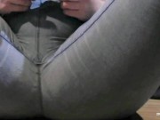 Gamer girl desperate to pee in jeans! 9/16