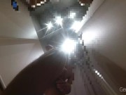 DRESSING ROOM PART1. La signora non riesce a smettere di guardarmi. 1/16