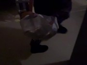 Тёлка с тиндера сделала глубокий минет на первом свидании! 8/16