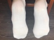 STUDENT GIRL SHOWS WHITE SOCKS AND FEET AFTER STUDYING. 9/16