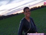 Deutsche Amateur latina beim outdoor POV sex richtig geil 3/16