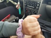 Handjob while she drives 5/16