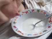 Доение сисек.Брызги молока. .Лактация 3/16