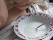 Доение сисек.Брызги молока. .Лактация 4/16