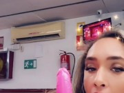 Striptease con lenceria Blanca y masturbacion con dildo 8/16