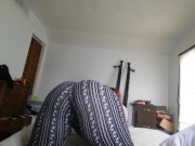 Chubby Red Head in Leggings Twerks and Reveals Her Sexy Little Thong  4/16