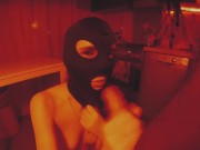 Курящая Русская сучка отсосала во сне, громко кончила и играла со спермой. 15/16