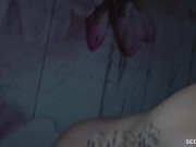 STIEF SCHWESTER weckt Bruder zum Ficken nach Party auf 6/16