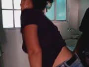 I fuck the plumber in this quarantine covid 4/16