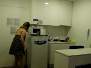 EL AMIGO DE MI HIJO SE RECOJE A MI HERMANA..PUTAS DE LUJO 1/16