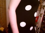 La tua bella mamma italiana si mette una mano nel culo e squirta 1/16