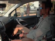 DICK FLASH CAR part 2. La troia infila la mano e mi fa godere 5/16